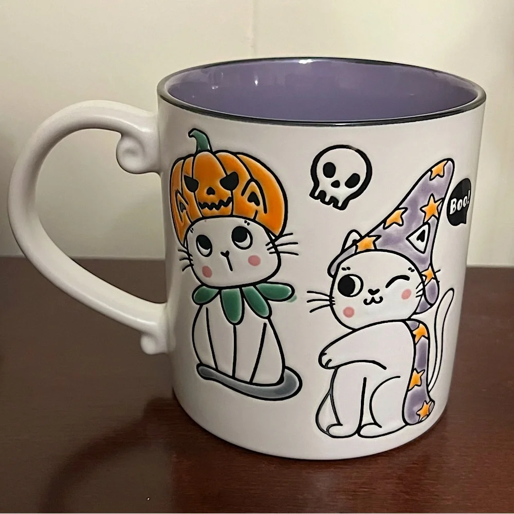 Mug 18 oz Cats Spooky pumpkin witch mug Halloween purple interior NWOT